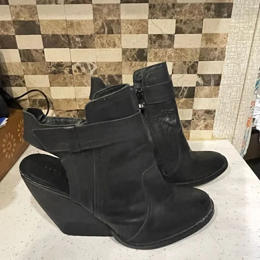 Very Volatile Shoes